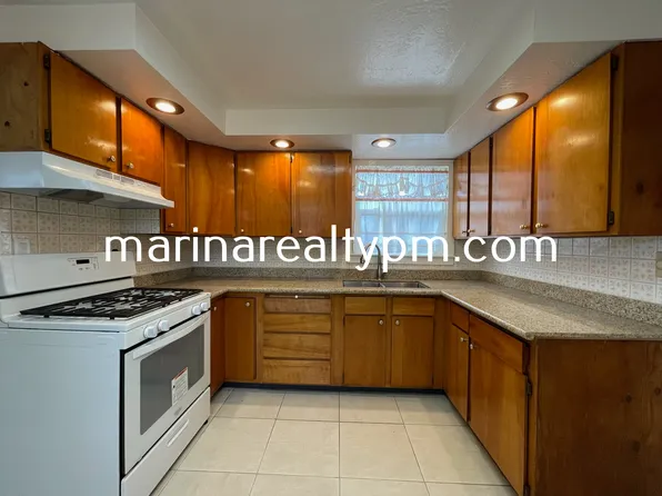 426 Springs Rd, Vallejo, CA 94590