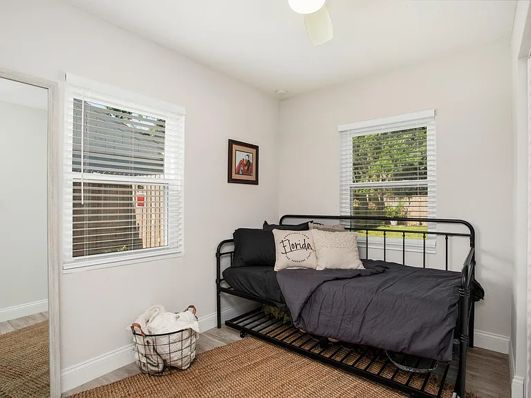 2908 Carroll Pl — Photo 11