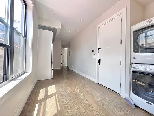 Rented by Doorway NYC, LLC | media 12