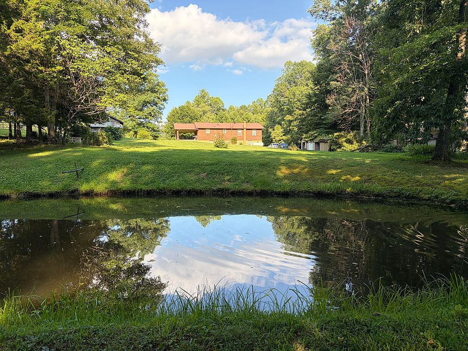 1st image of 4221 Tarr Ridge Rd