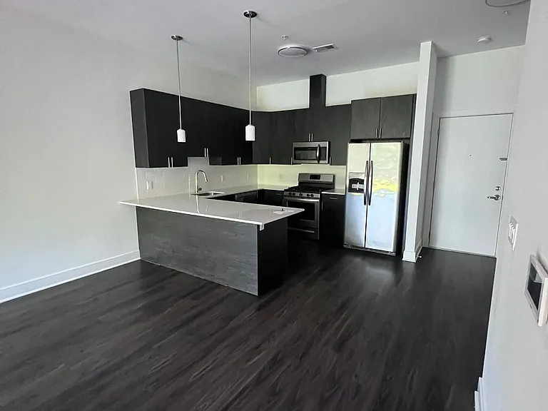 kitchen/living room
