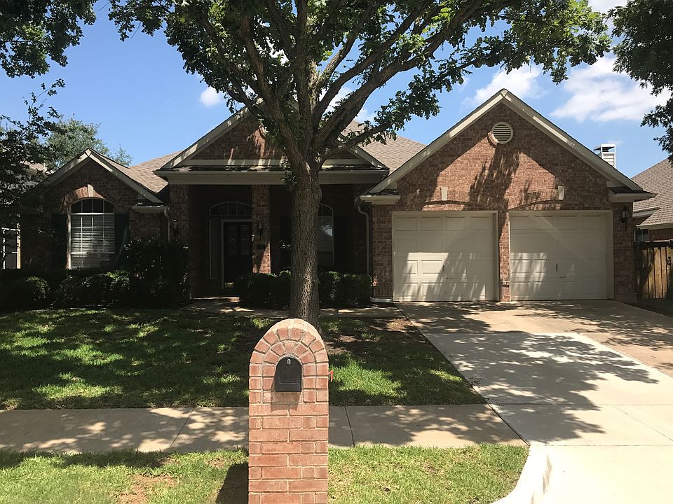 1st image of 2112 Sagebrush Dr