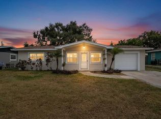 8793 113th St, Seminole, FL 33772