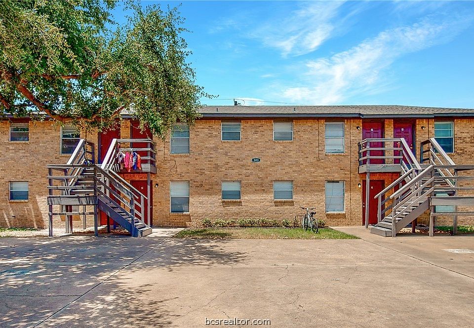 1st image of 303 Spruce St APT 2