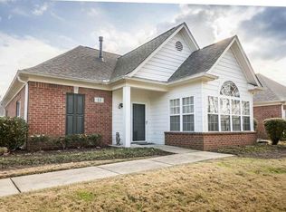 11 Peyton Ridge Cv, Collierville, TN 38017
