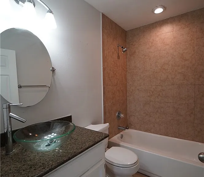 3537 S Washam Dr — Photo 5