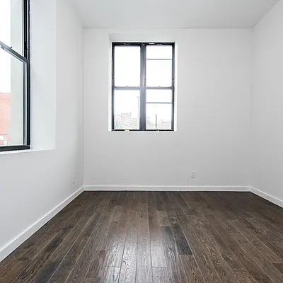 Rented by Nooklyn NYC LLC | media 35