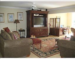 5th image of 3080 NE 47th Ct APT 403