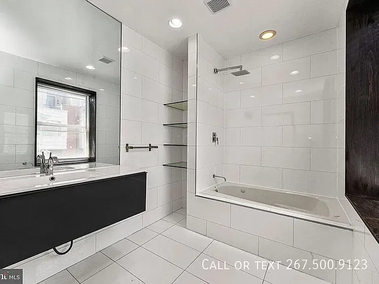 907 N 5th St — Photo 18