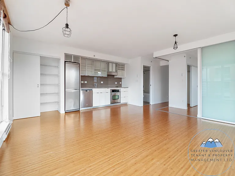 168 Powell St #706 — Photo 3