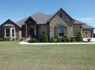 733 Elm St NW, Piedmont, OK 73078