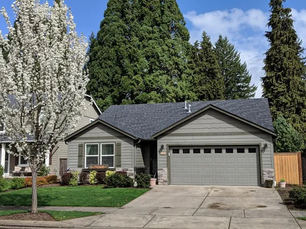 899 N Pointe Dr NW, Albany, OR 97321