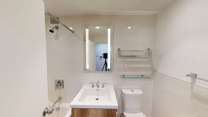 Rented by AZ REALTY NYC LLC | media 14