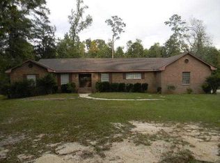1003 Cone Rd, Bogalusa, LA 70427