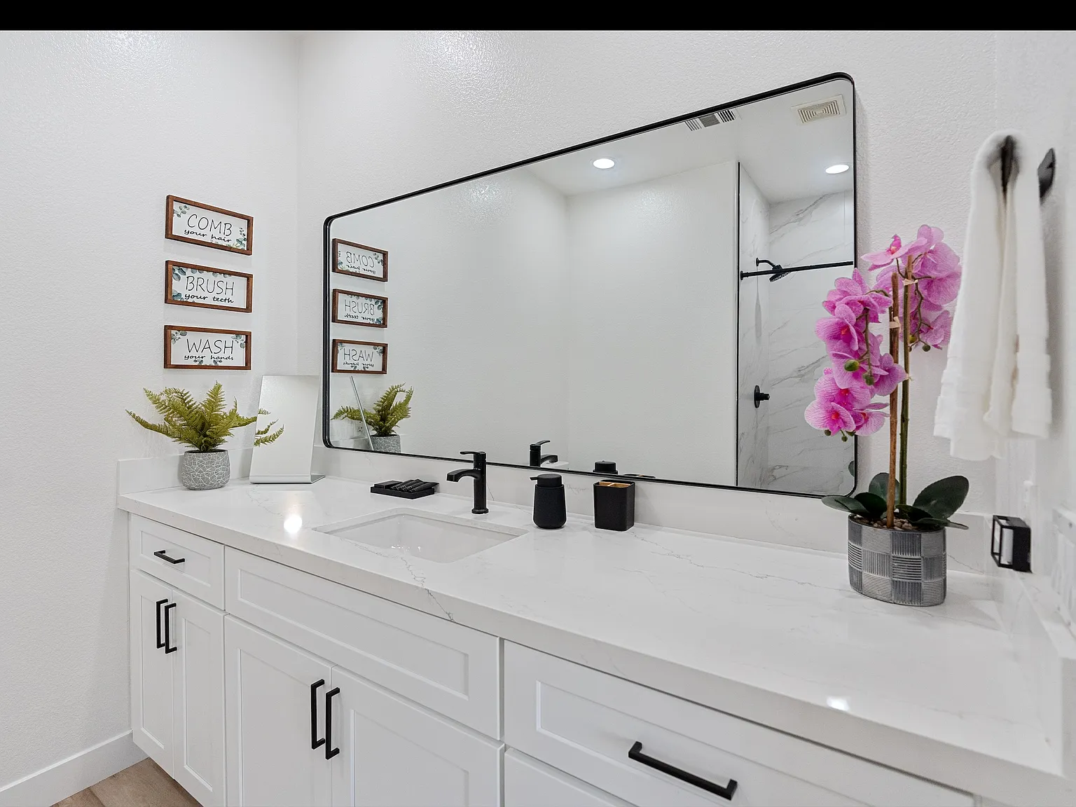 3 bed, $3,200 — Photo 3