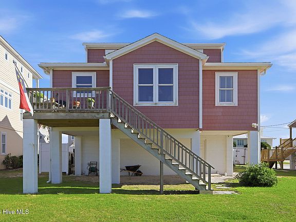 2nd image of 205 Club Colony Drive