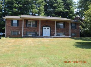 1204 Walters Dr, Morristown, TN 37814