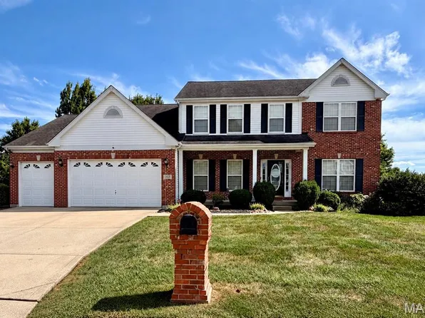 3450 Caton Run Xing, Shiloh, IL 62221