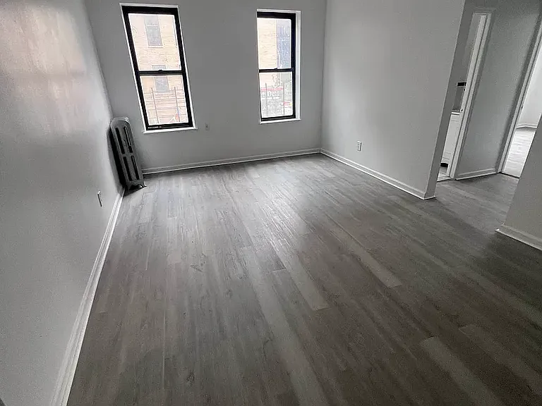 2387 Morris Ave #A2 — Photo 1