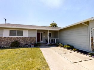 5204 Fernwood Way, Sacramento, CA 95841