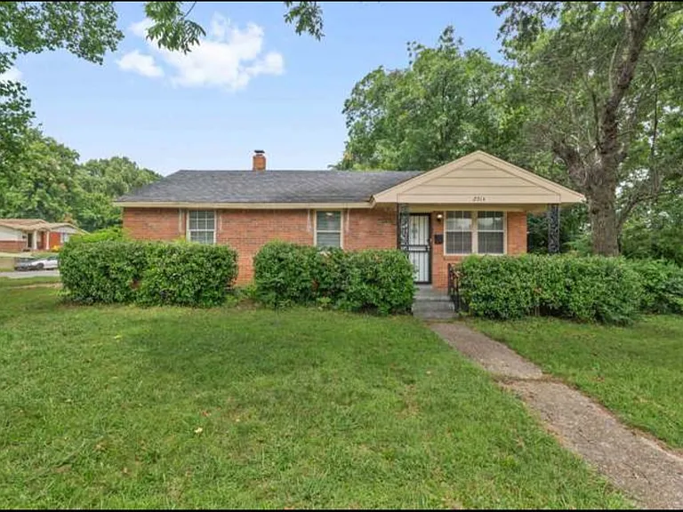 2314 Pendleton St — Photo 1