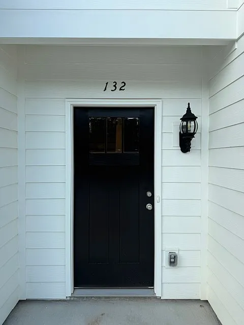 2 bed, 1227 sqft, $1,600 — Photo 2