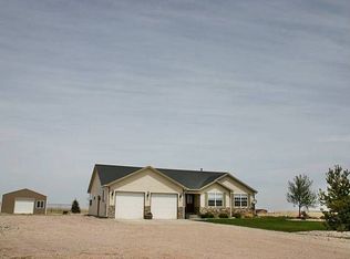 3504 Whirlaway Rd, Cheyenne, WY 82009