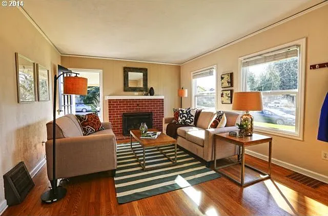 7930 SE 42nd Ave — Photo 5