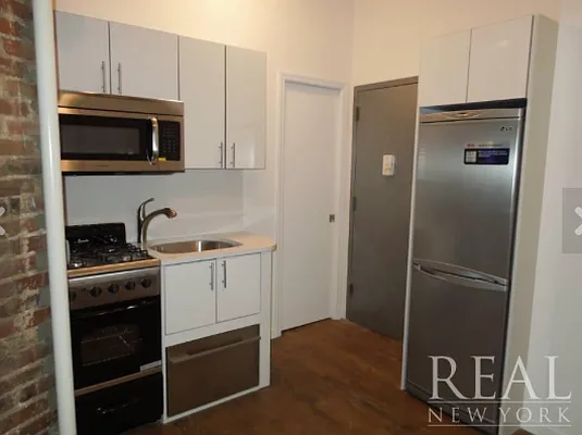 Rented by REAL New York | media 25