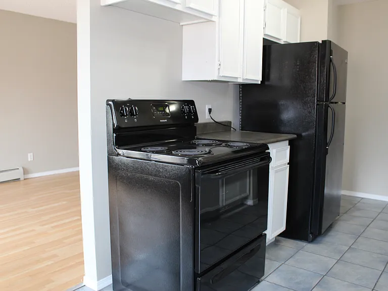 2310 17th St W — Photo 9
