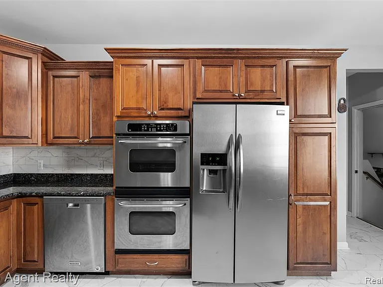 1066 Lorenzo Ct #1 — Photo 12