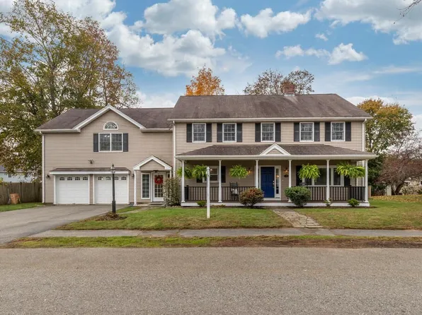 19 Orchard Rd, South Hamilton, MA 01982