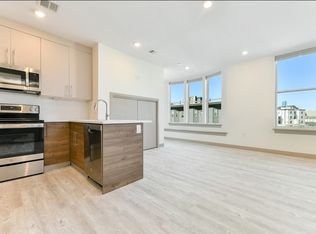 400 Dorchester St #206, Boston, MA 02127