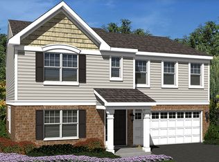 2040 Rownham Hill Rd, New Lenox, IL 60451