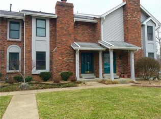 33 Catamaran Dr, Lake Saint Louis, MO 63367