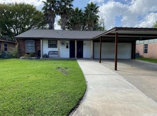 2208 Chestnut Ln, Pasadena, TX 77502