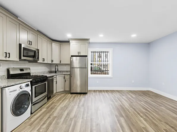 392 Palisade Avenue image 1 of 8