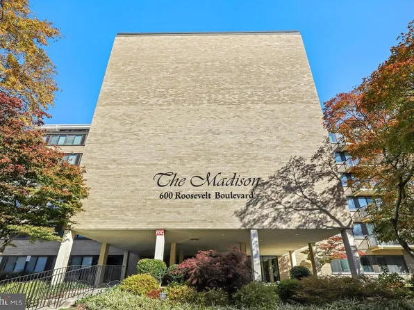 600 Roosevelt Blvd APT 611, Falls Church, VA 22044