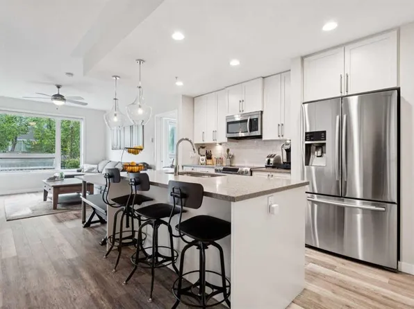 8531 SE 8a Ave SW #106, Calgary, AB T3H 1V4