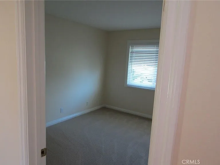 8901 Shore Cir — Photo 13