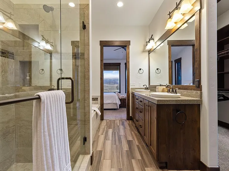 688 N Explorer Peak Dr — Photo 29