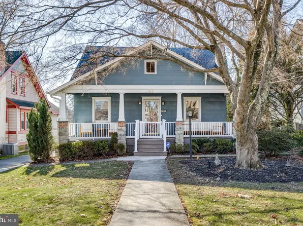 322 8th Ave, Haddon Heights, NJ 08035