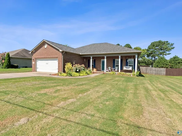 168 Ladd Rd, Huntsville, AL 35811