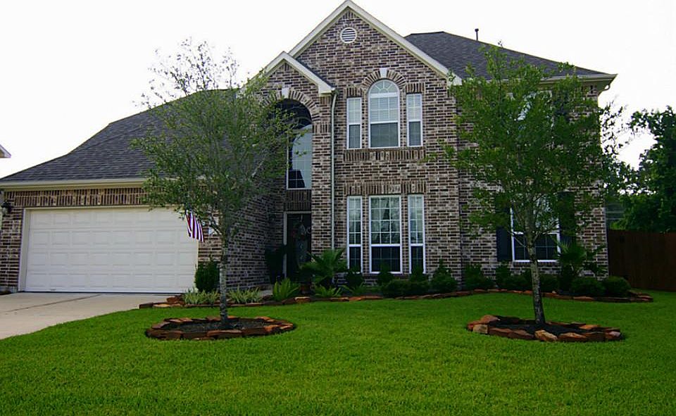 Click on the image to view the picture in a larger size.