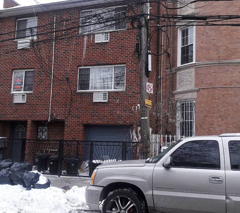 2nd image of 1163 Fox St
