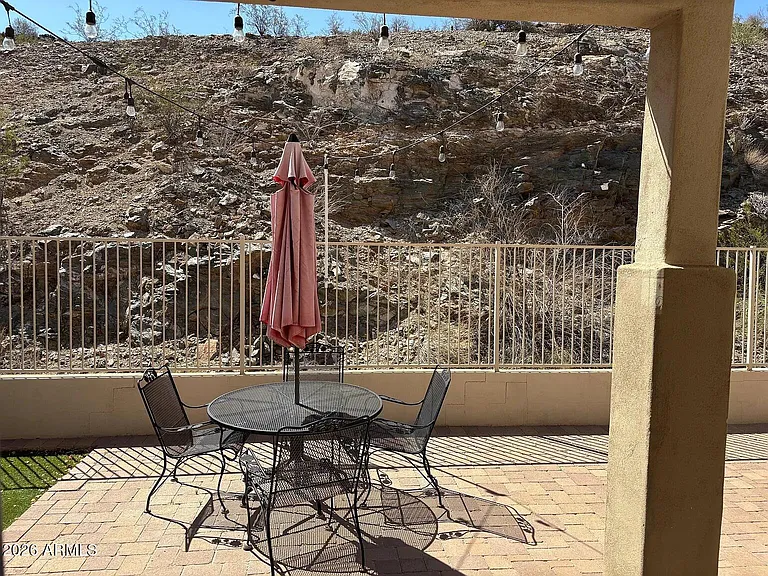 451 W Mountain Sage Dr — Photo 14
