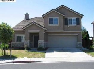 568 Pine Creek Cir, Fairfield, CA 94534