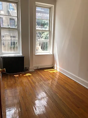 Rented by City Connections Realty | media 14