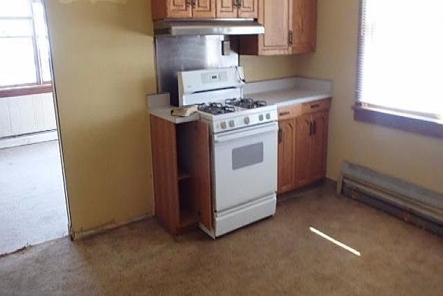 2nd image of 8124 S Grace Ave