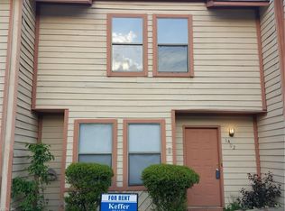 1402 Northface Ct, Virginia Beach, VA 23462